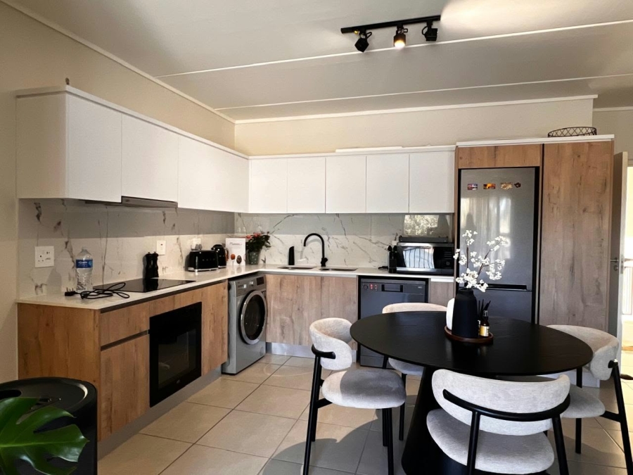 2 Bedroom Property for Sale in Burgundy Estate Western Cape